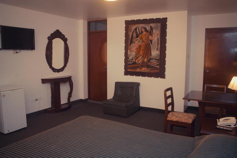 Venecia Hotel Carrion Trujillo Bagian luar foto